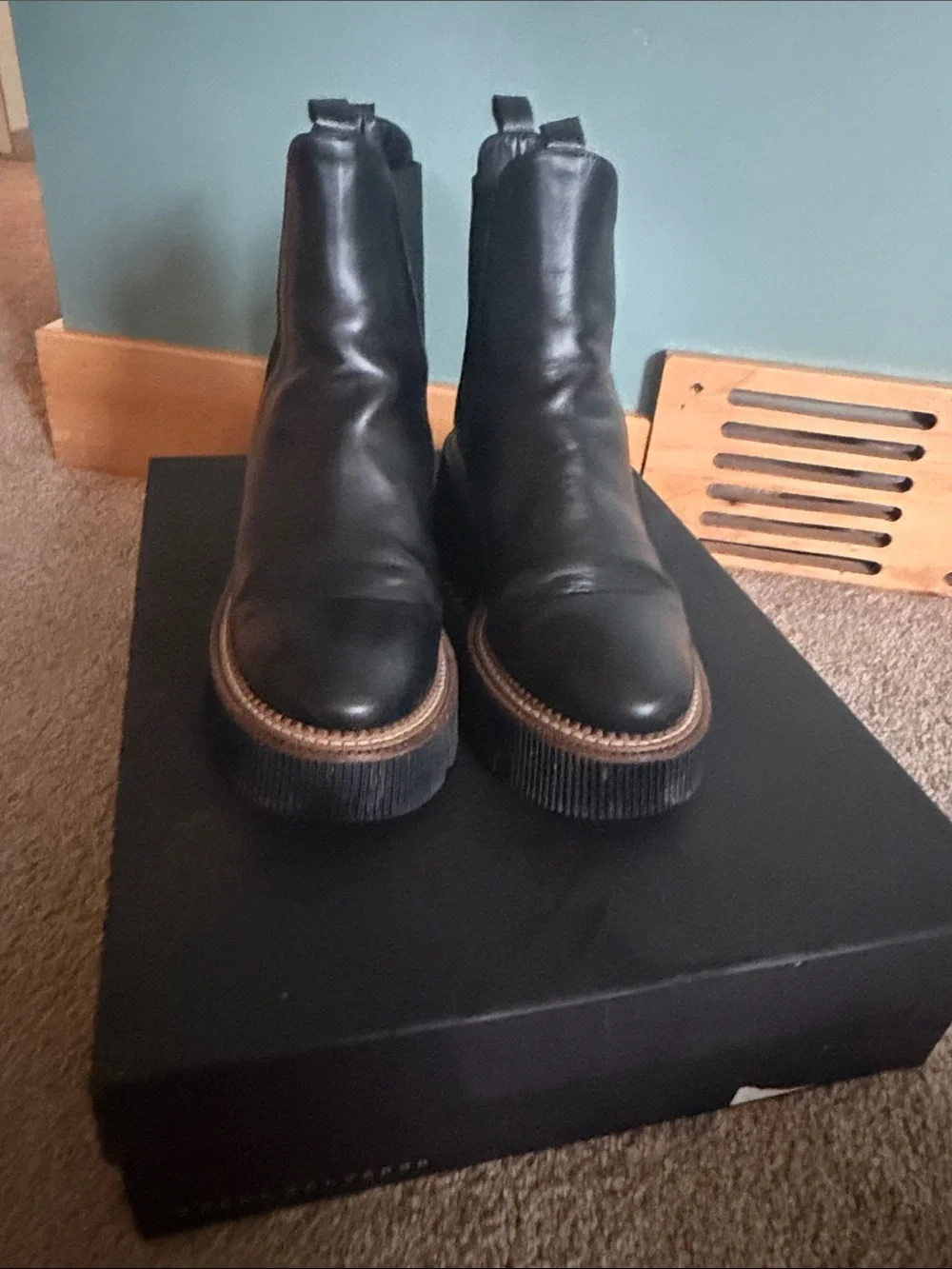 Freda Salvador boots